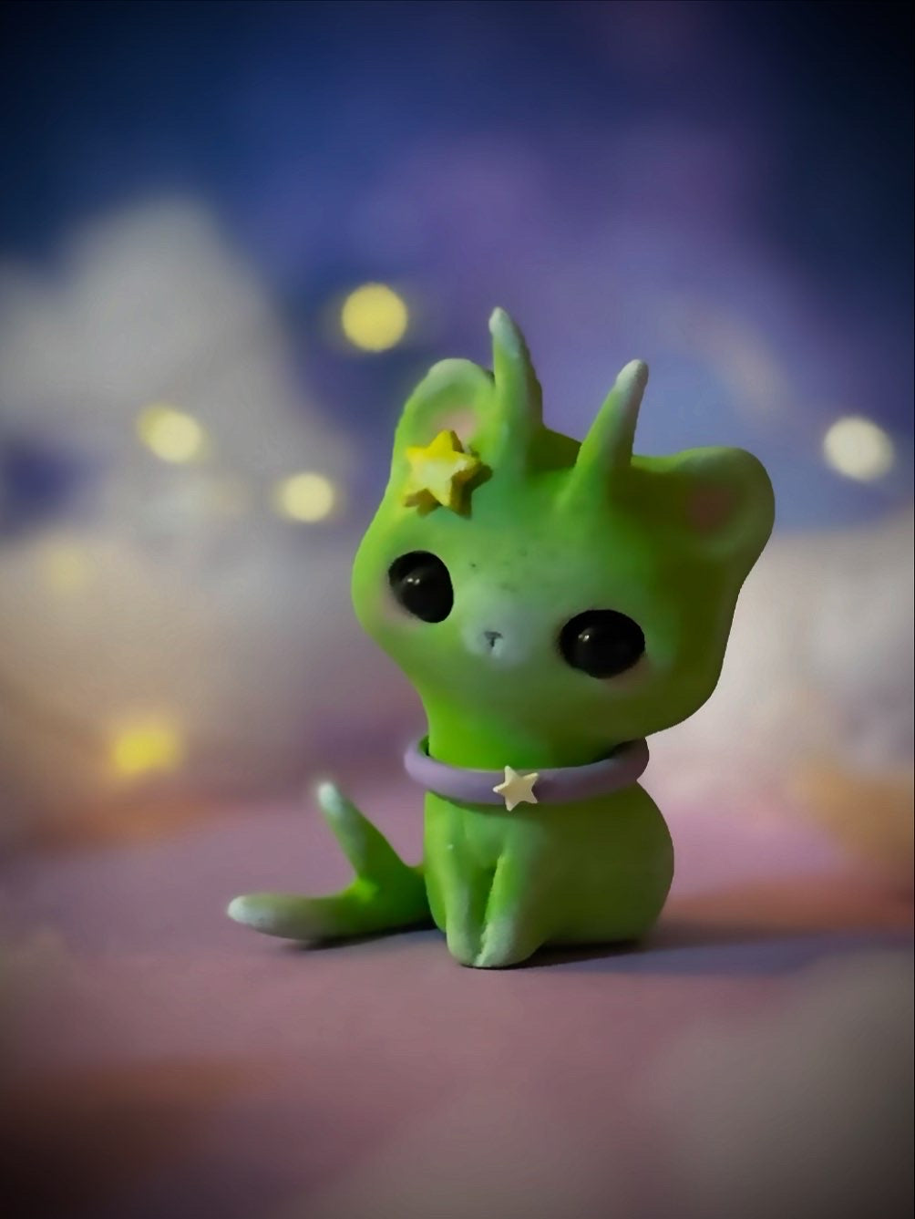 Preorder Alien Cat 2.5 inch figurine, art toy