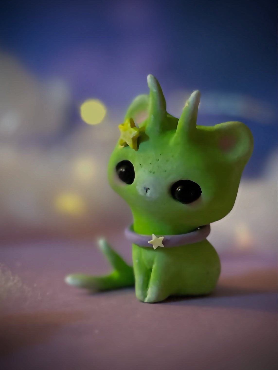 Preorder Alien Cat 2.5 inch figurine, art toy