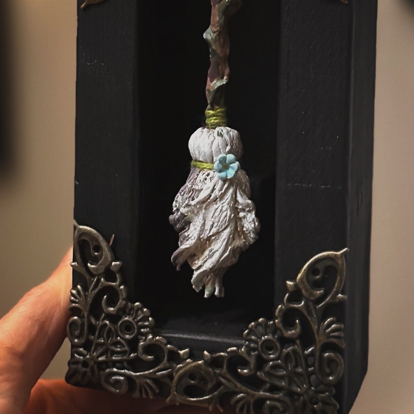White Spare Broom 3x6 inch Story Box