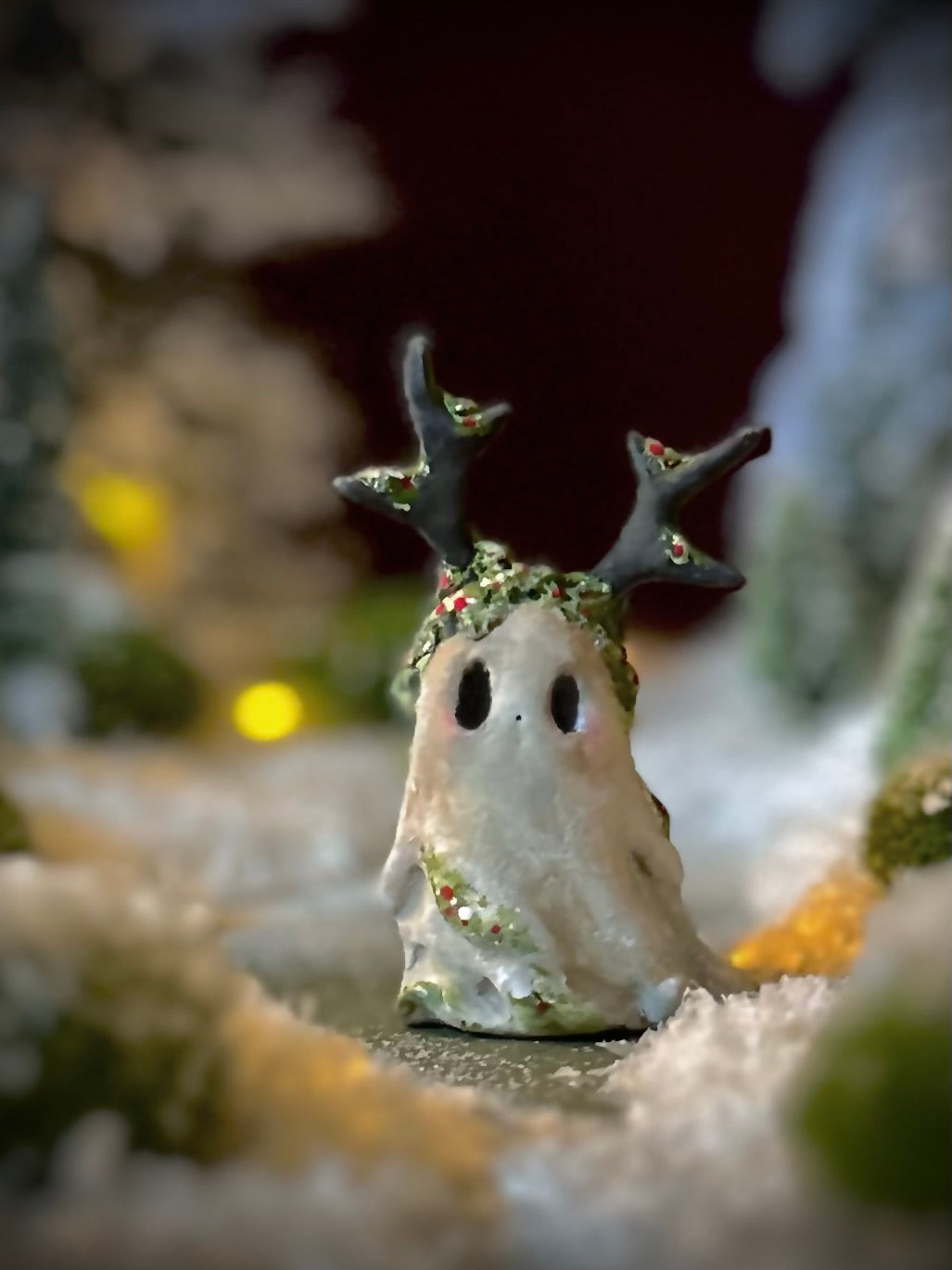 PRE ORDER Yule Ghost 3inch figurine, art toy