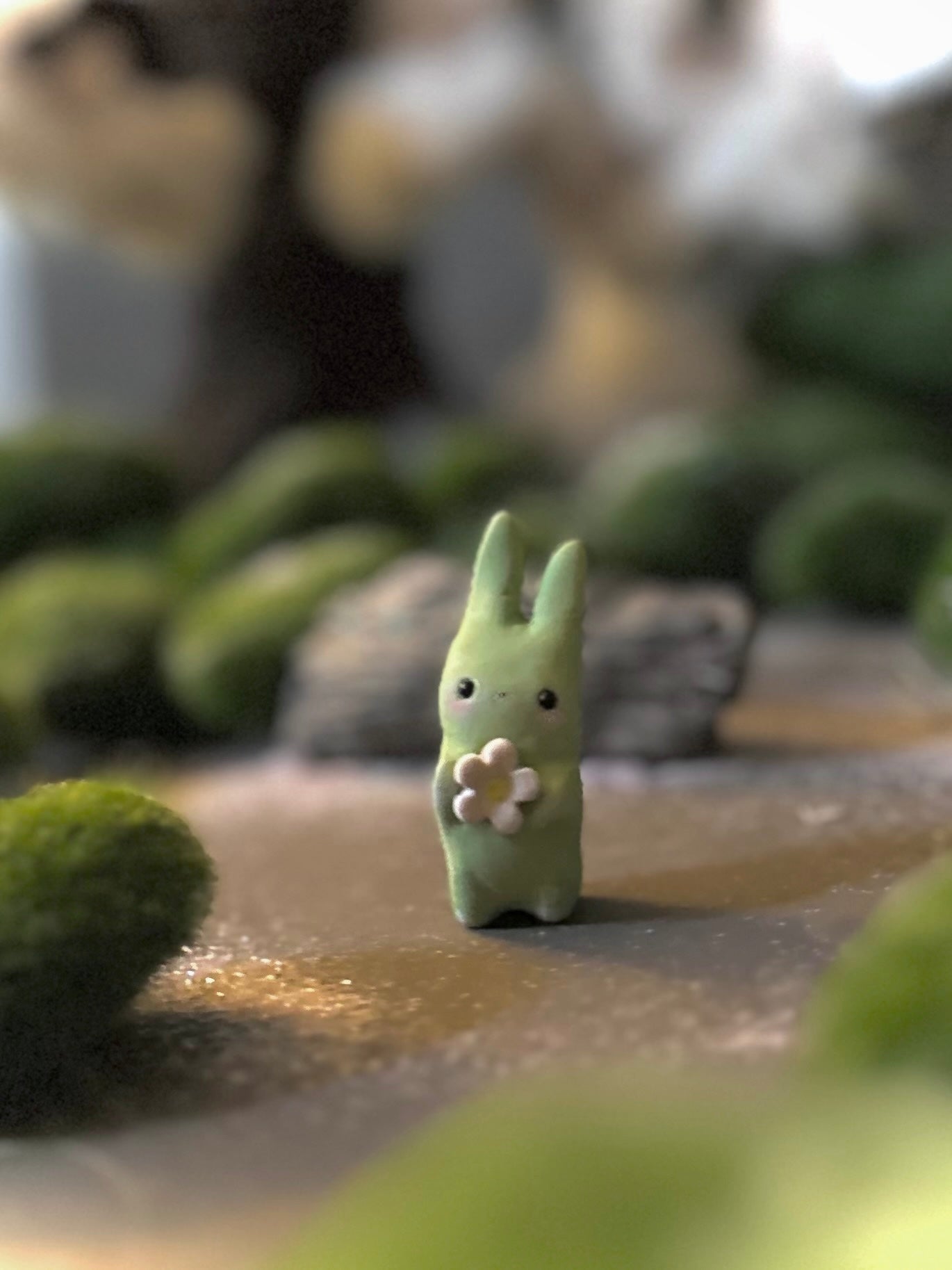 Preorder Lucky Spring Green Bunny 1.25 ich figurine, art toy
