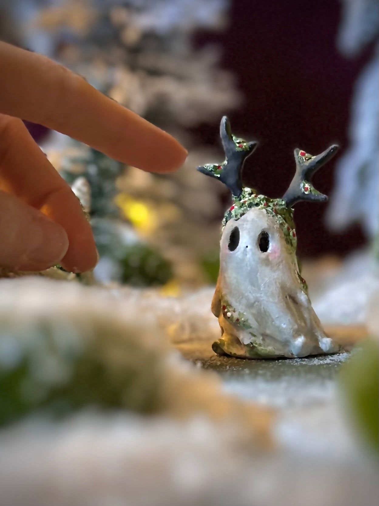 PRE ORDER Yule Ghost 3inch figurine, art toy