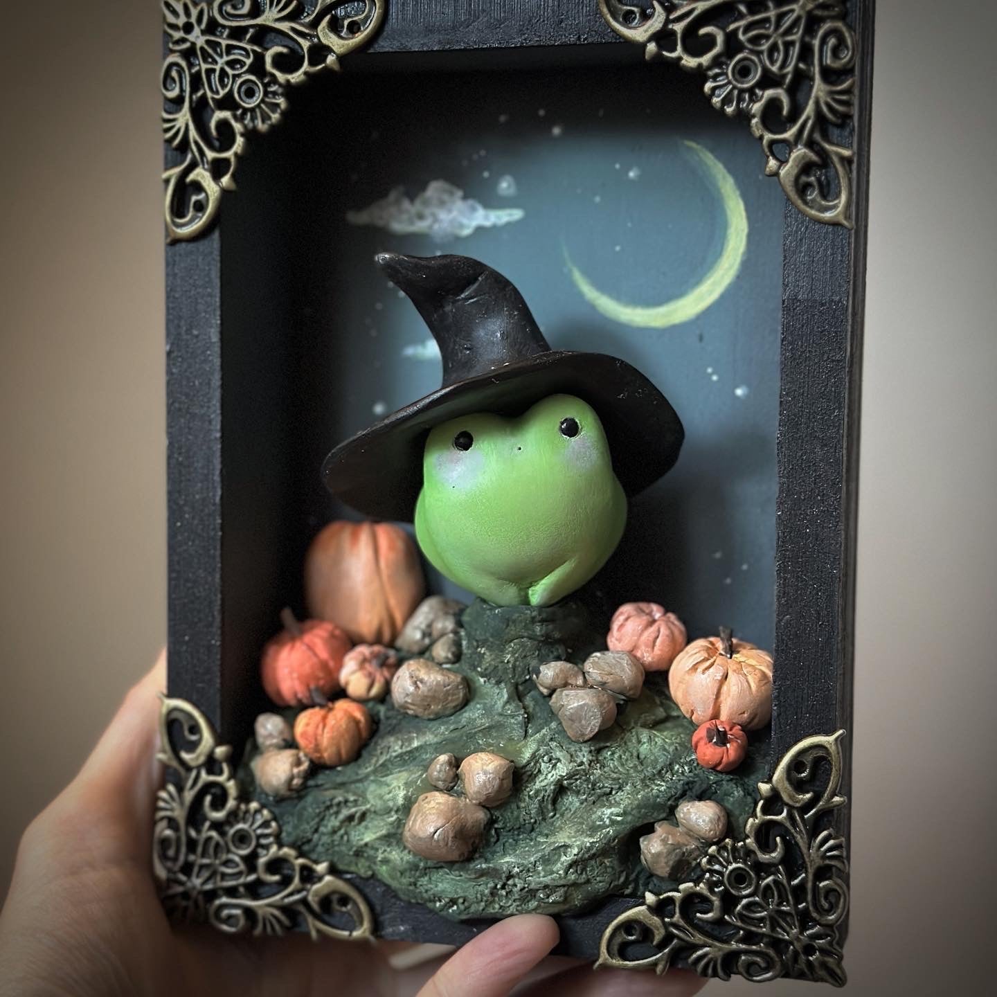 The Frog Witch 5x7 inch Story Box