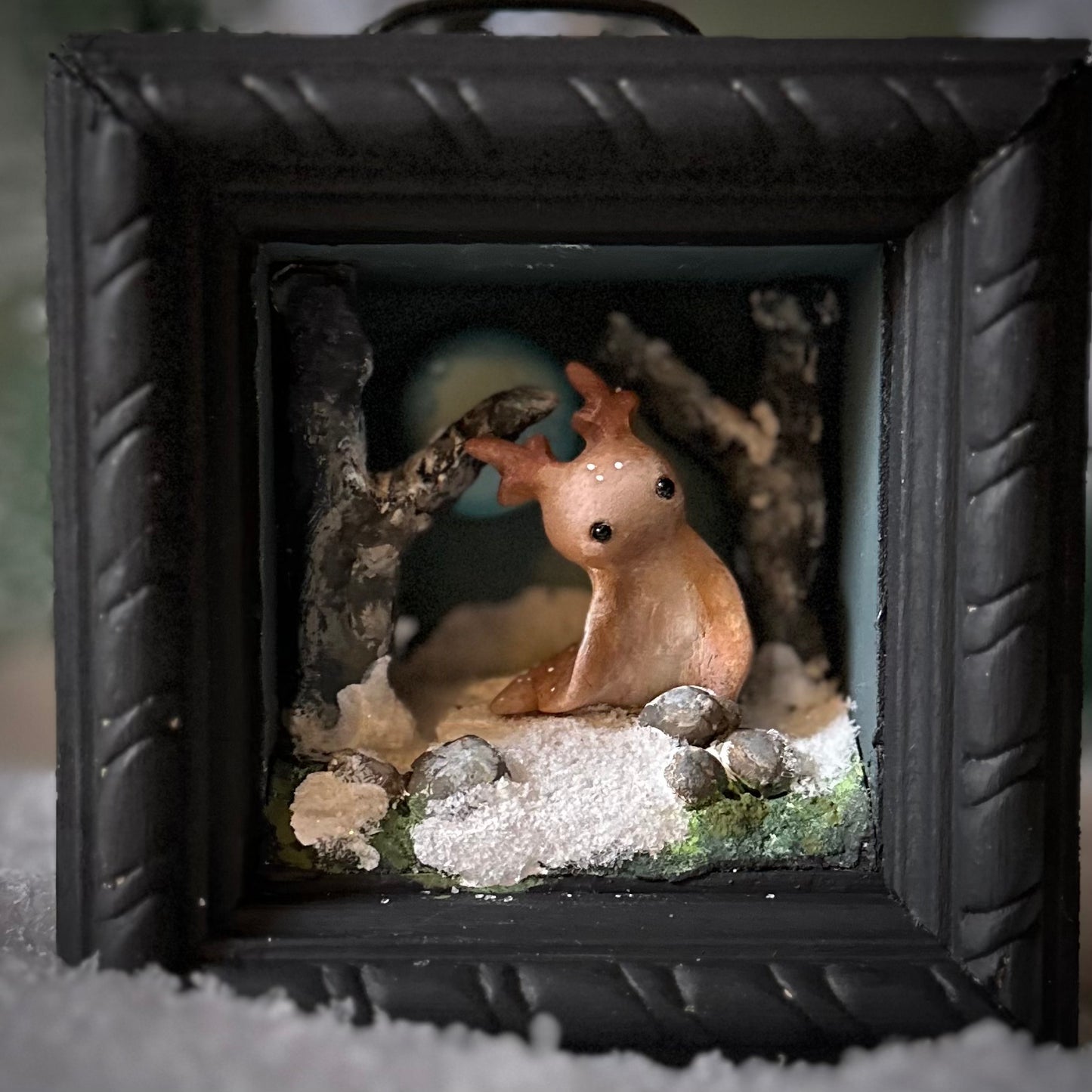 Small Deer Slug 4x4 inch Story Box