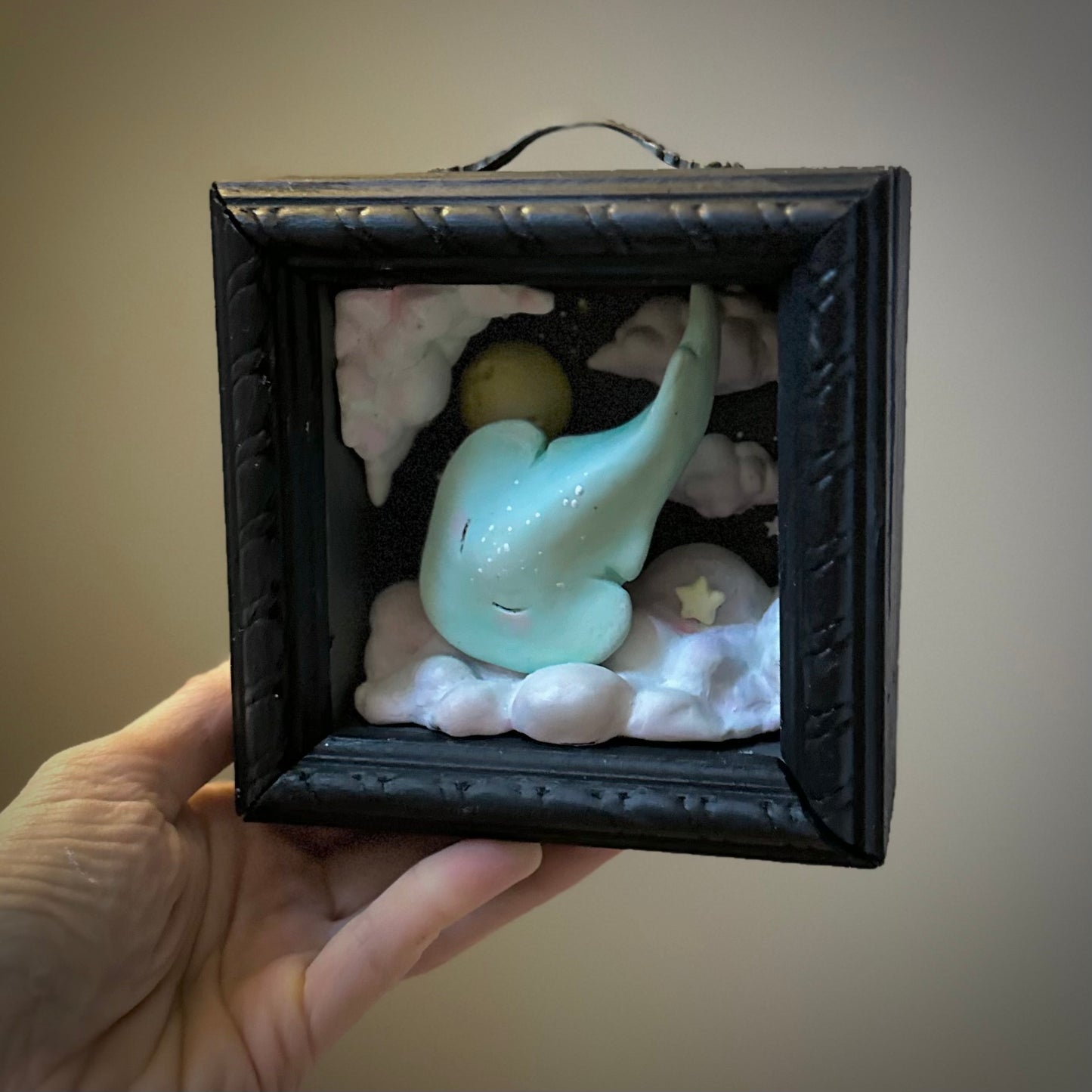 Midnight Guardian Sting Ray 5x5 inch Story Box