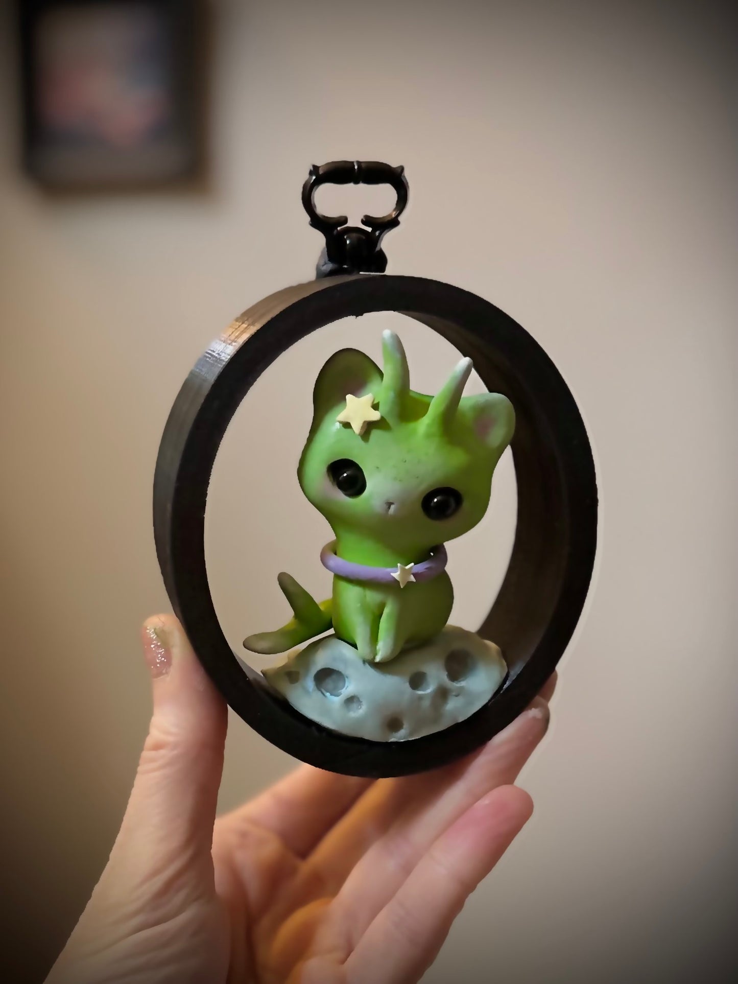 Preorder 4inch FRAMED Alien Kitty (includes Figure)