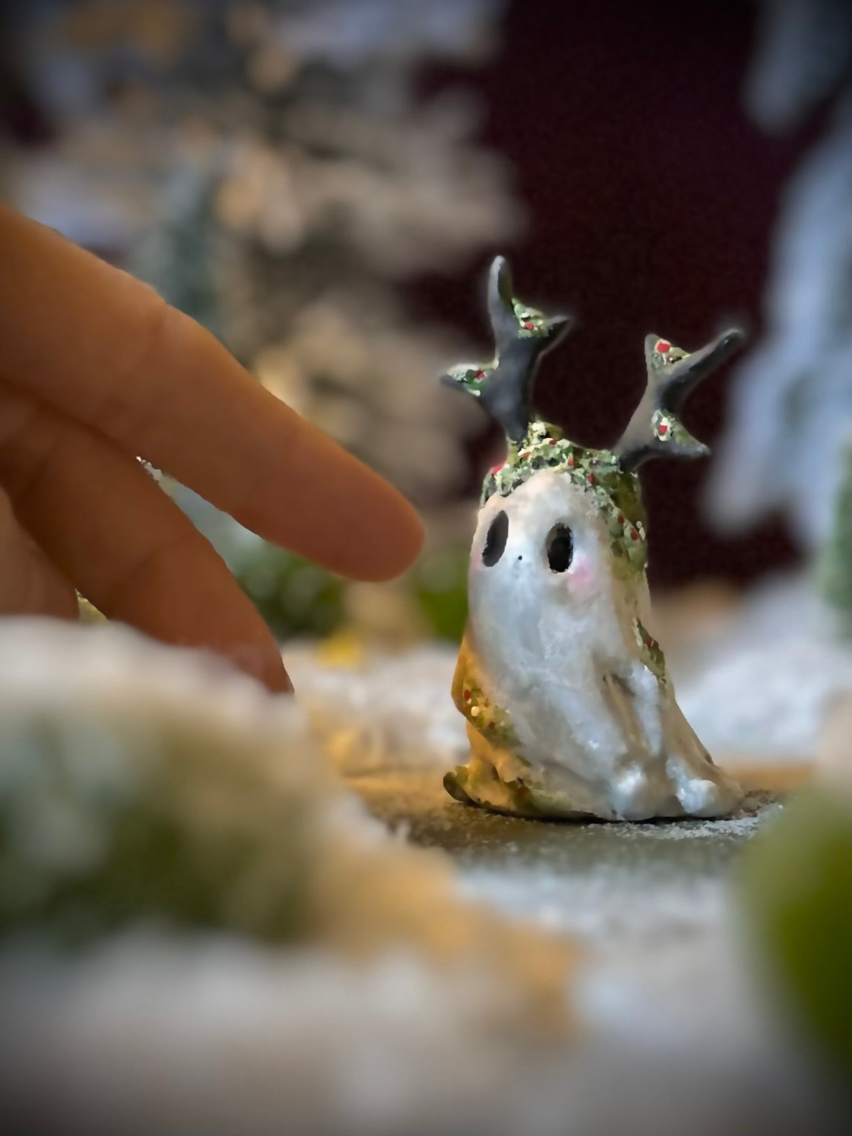 PRE ORDER Yule Ghost 3inch figurine, art toy