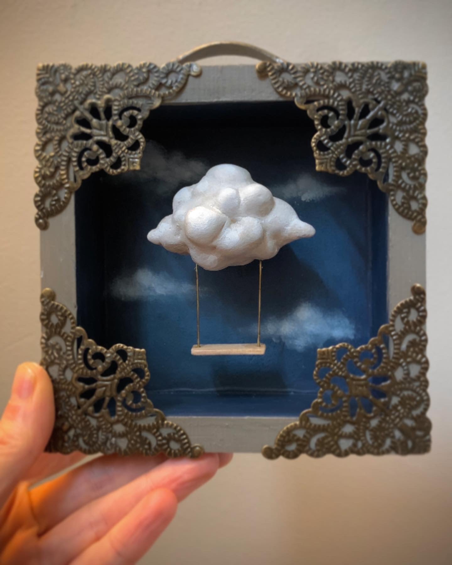 Big Lil Dreamer Cloud Swing 5x5 inch Story Box
