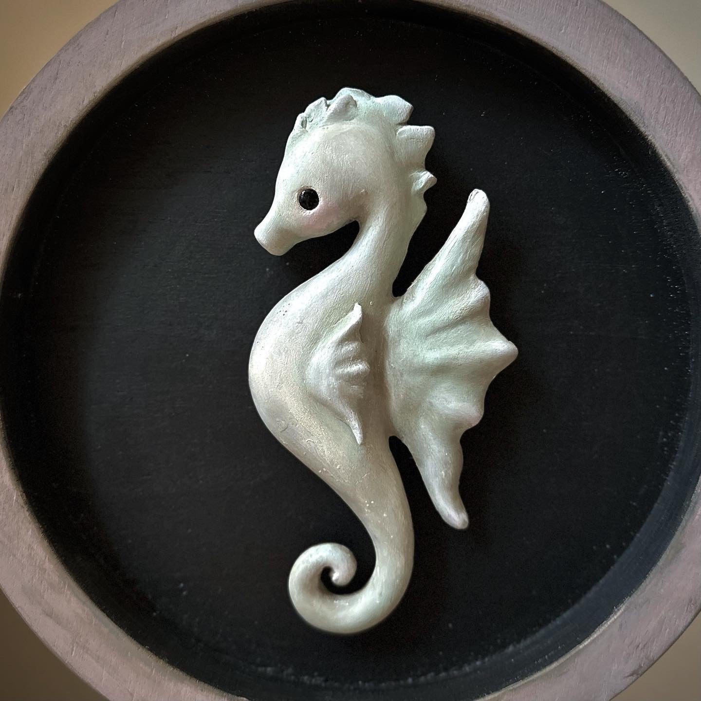 Quiet Keeper Sea Horse 10x10