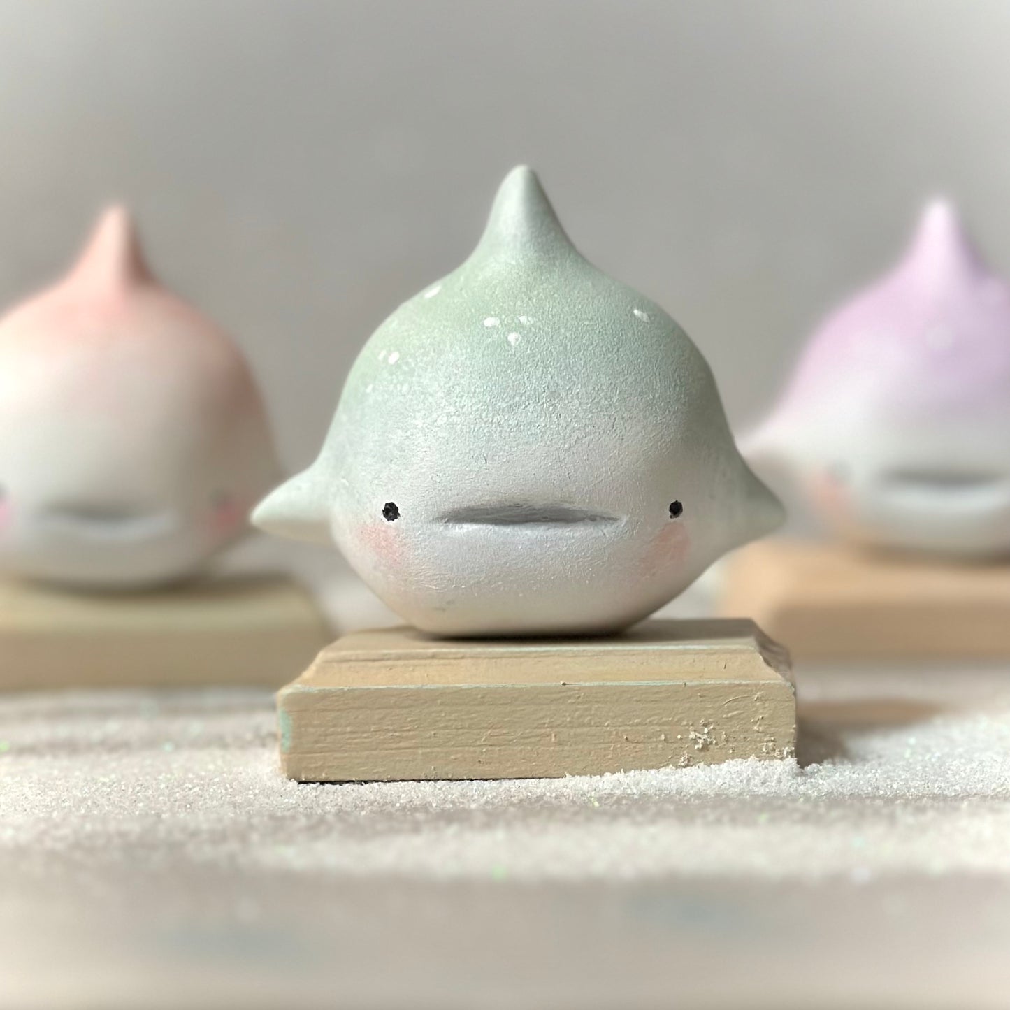 Glide Whale Shark 3 inch figurine