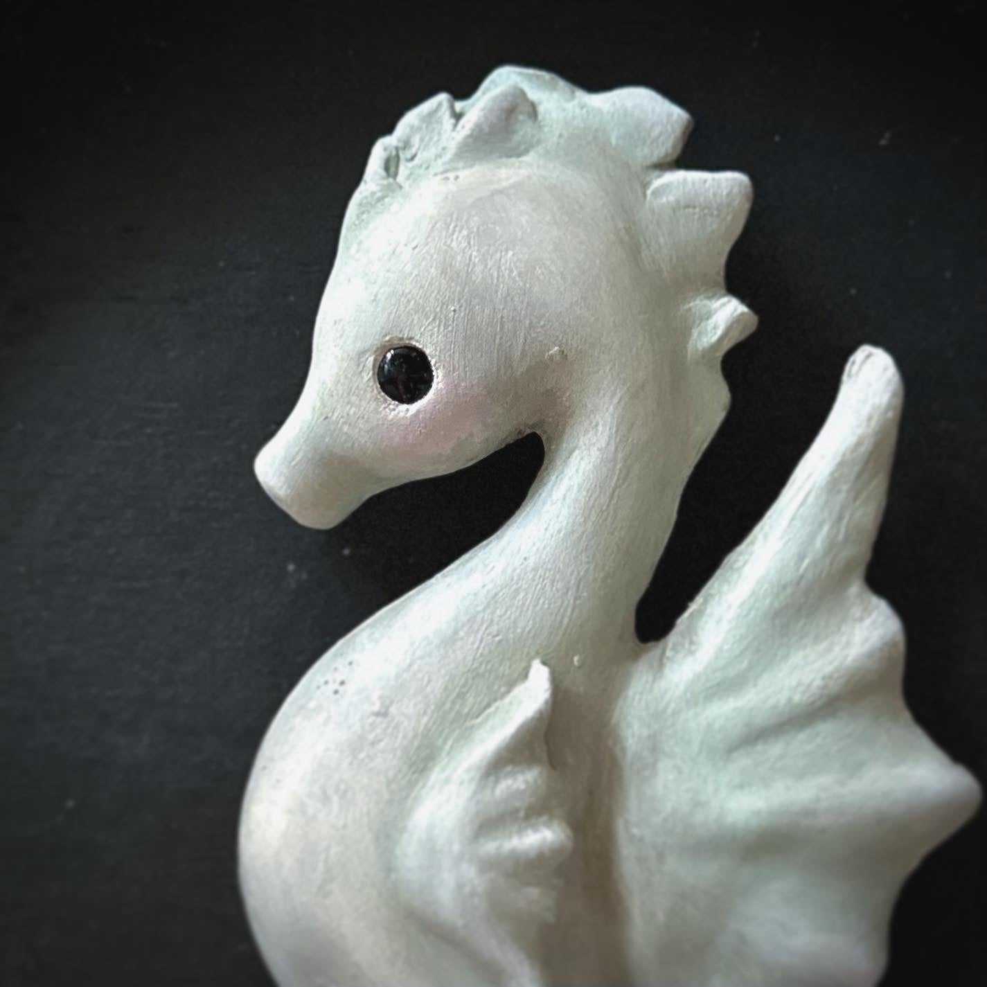 Quiet Keeper Sea Horse 10x10