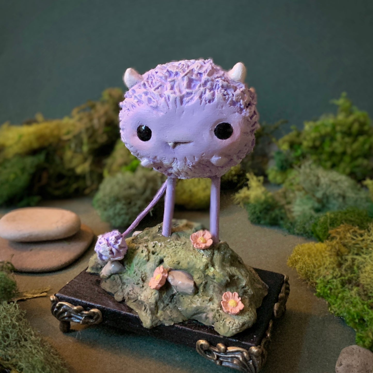 Dust Munsters Lavender