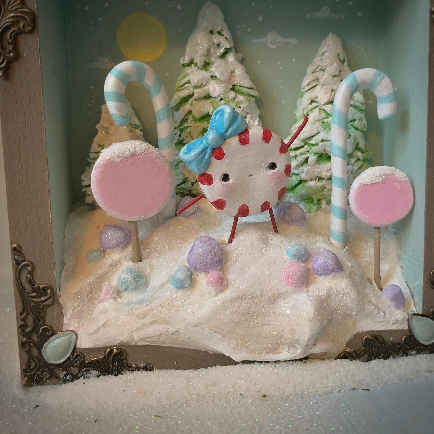Santa’s Sweets Peppermint 5x5 Story Box