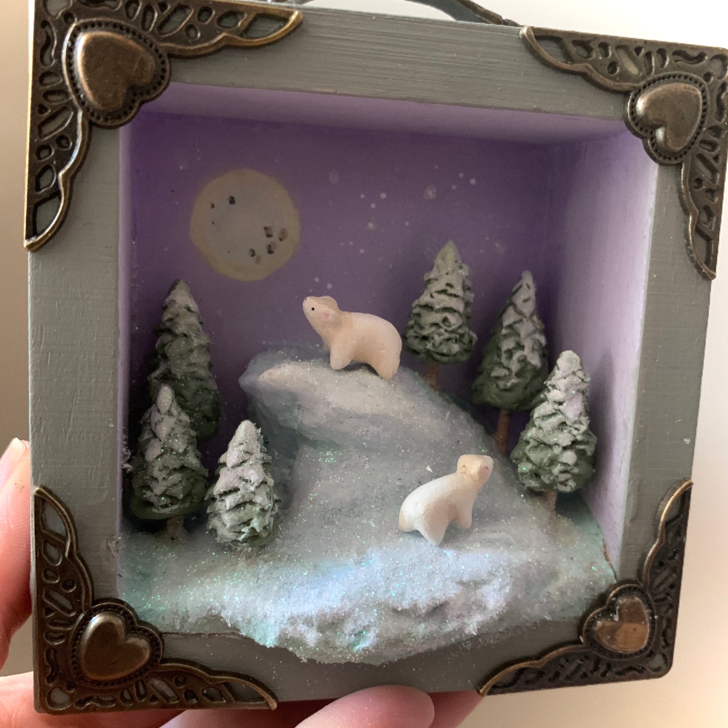 Quiet Keeper Polar Bear 4x4 inch Story Box