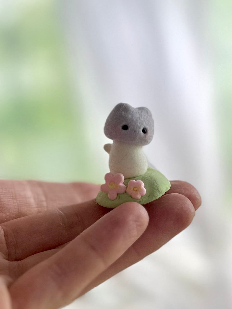 Preorder Itty Bitty Kitty Shroom 1 inch Flocked Figurine