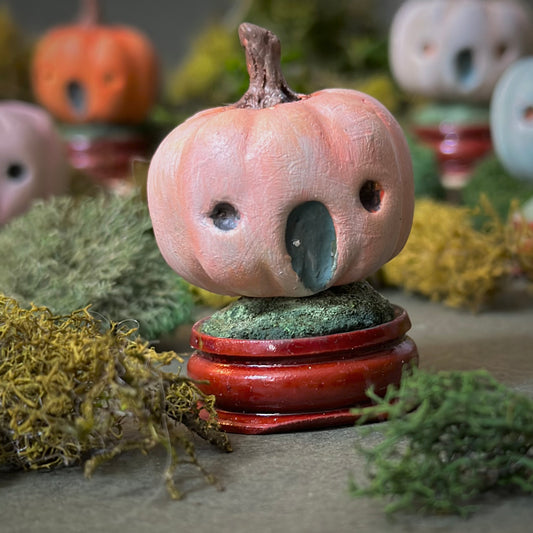 Light Peach Pumpkin House 2.5 inch figurine
