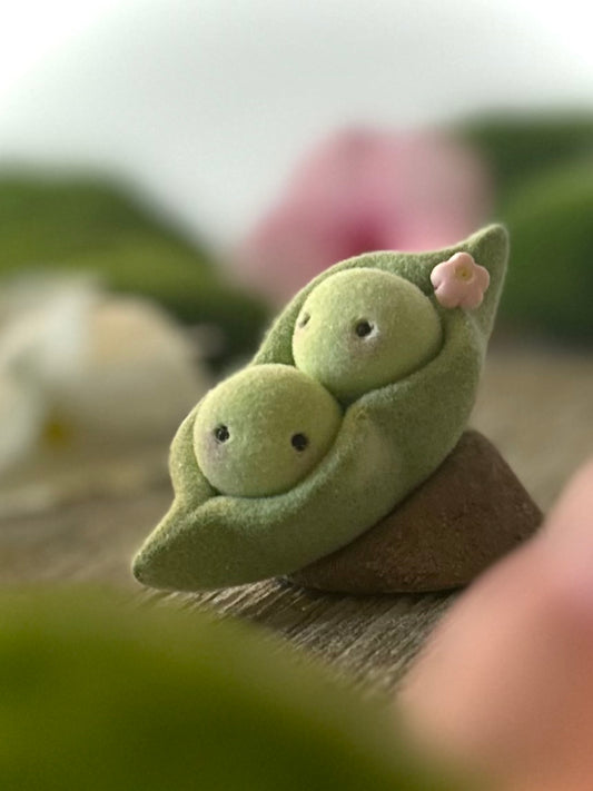 Preorder Sweet Peas   2 inch Flocked Figurine