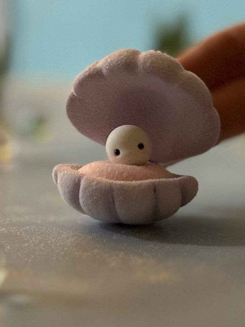 Preorder Sea Pea  2.5 inch Flocked movable Figurine