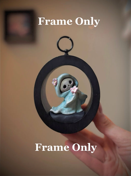 Preorder ADD ON  3.5 Oval Frame for Spring Grim Figure. FRAME ONLY.