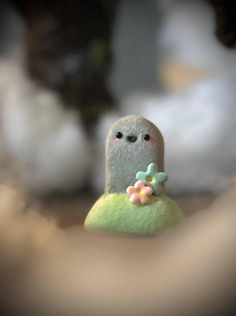 Tomby  2  inch flocked, clay figurine