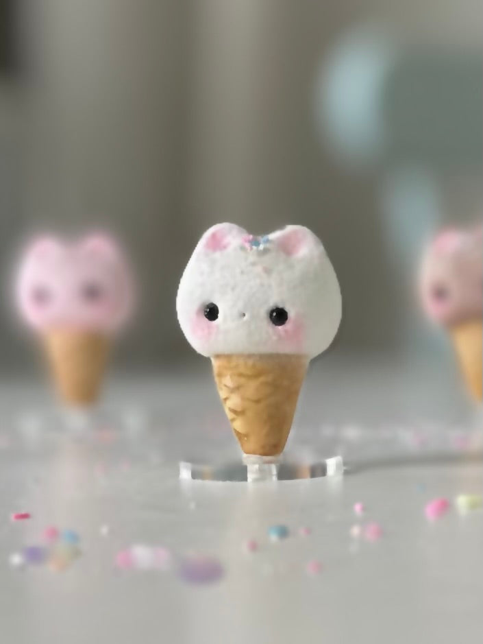 Preorder Vanilla  Kitty Cone  2  inch Flocked Figurine with clear stand