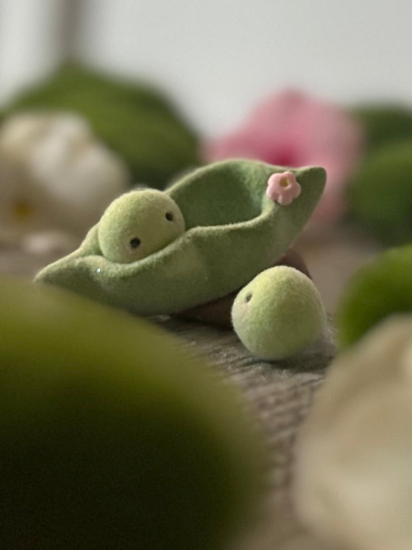 Preorder Sweet Peas   2 inch Flocked Figurine