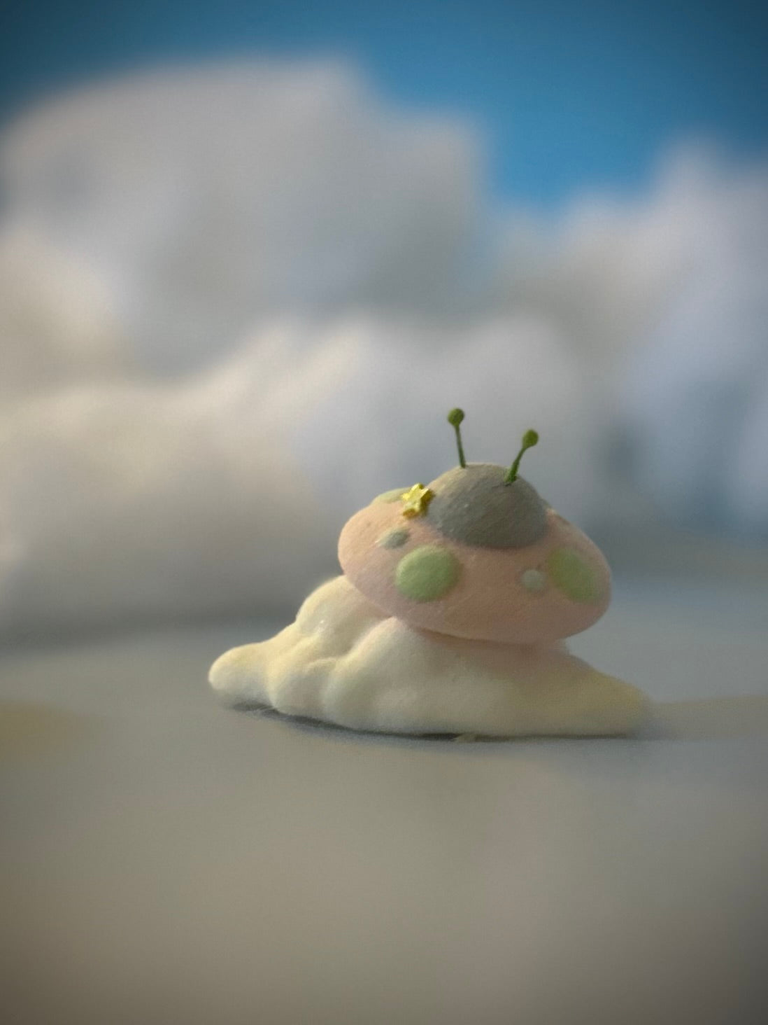 Preorder Pink Flying Saucer 3 inch Flocked Figure with  Flocked Cloud Base