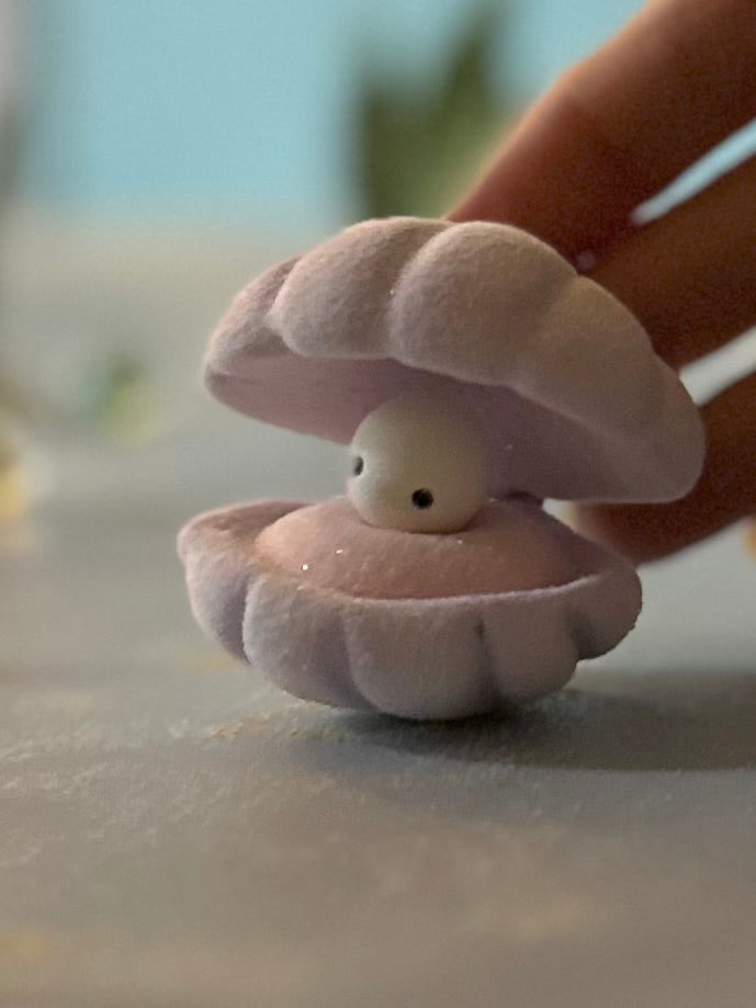 Preorder Sea Pea  2.5 inch Flocked movable Figurine