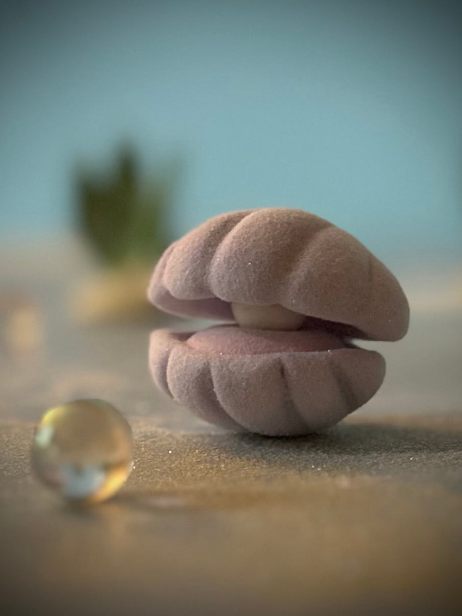 Preorder Sea Pea  2.5 inch Flocked movable Figurine