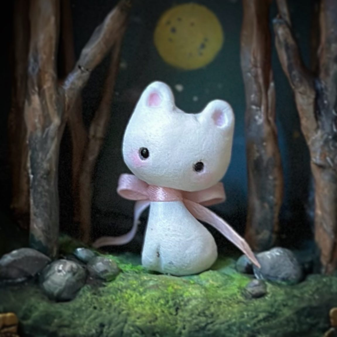 Ghost Kitten 4x4 story box