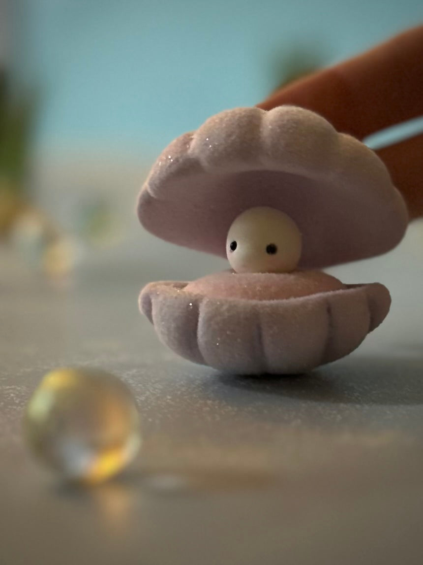 Preorder Sea Pea  2.5 inch Flocked movable Figurine