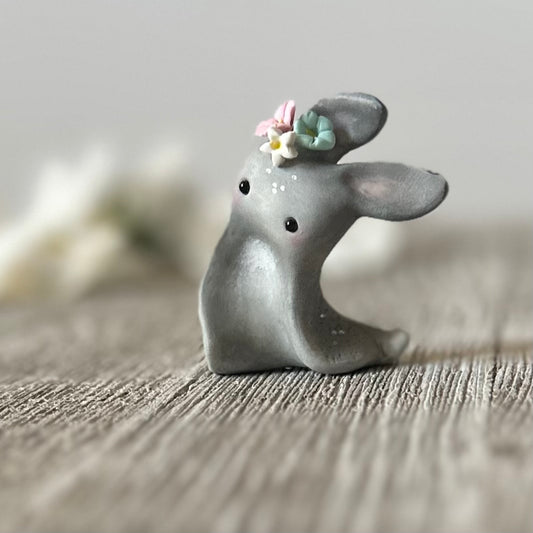 PRE ORDER Summoner of Spring Bunny Slug 2.5 inch figure