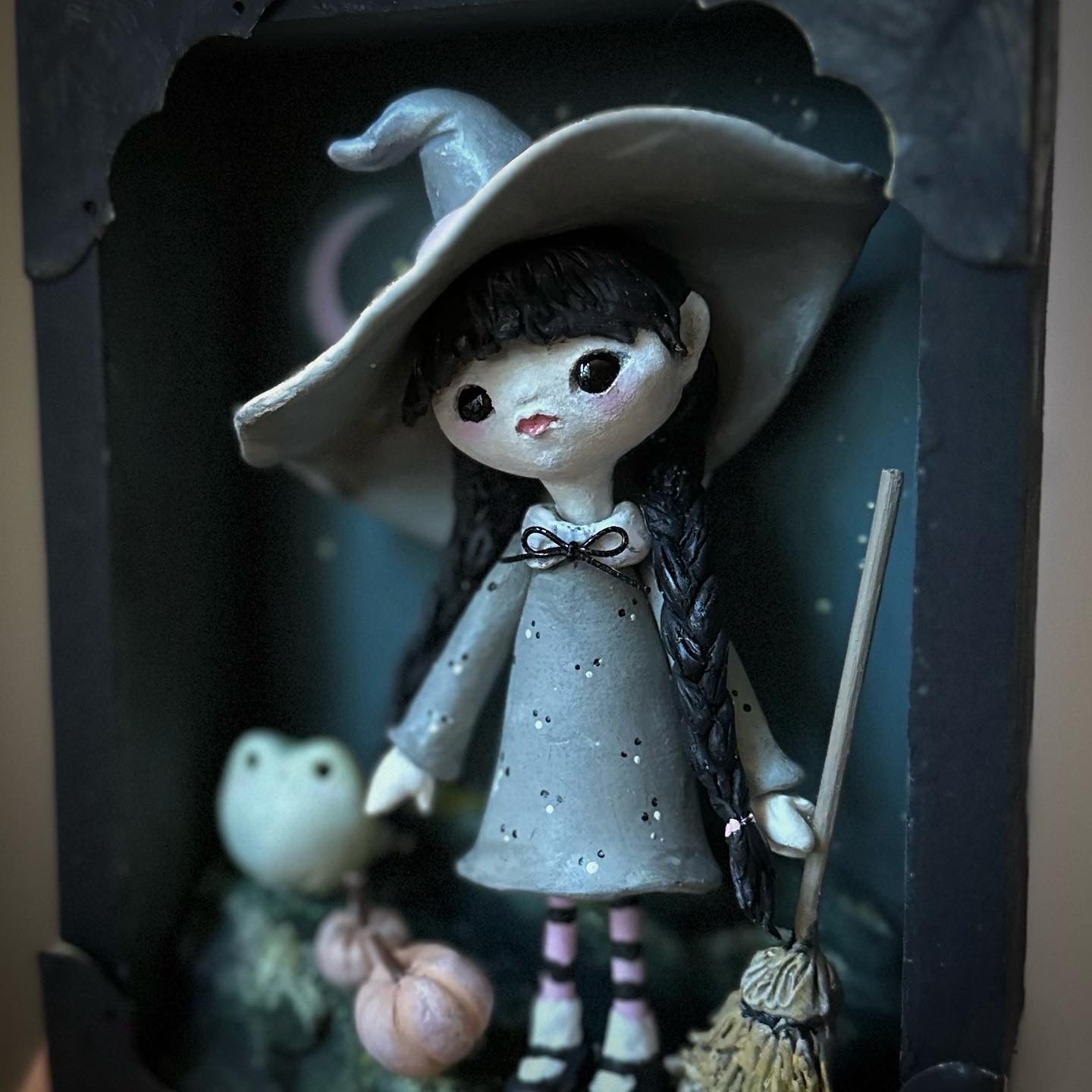 Grey Witch 5x7 inch Story Box