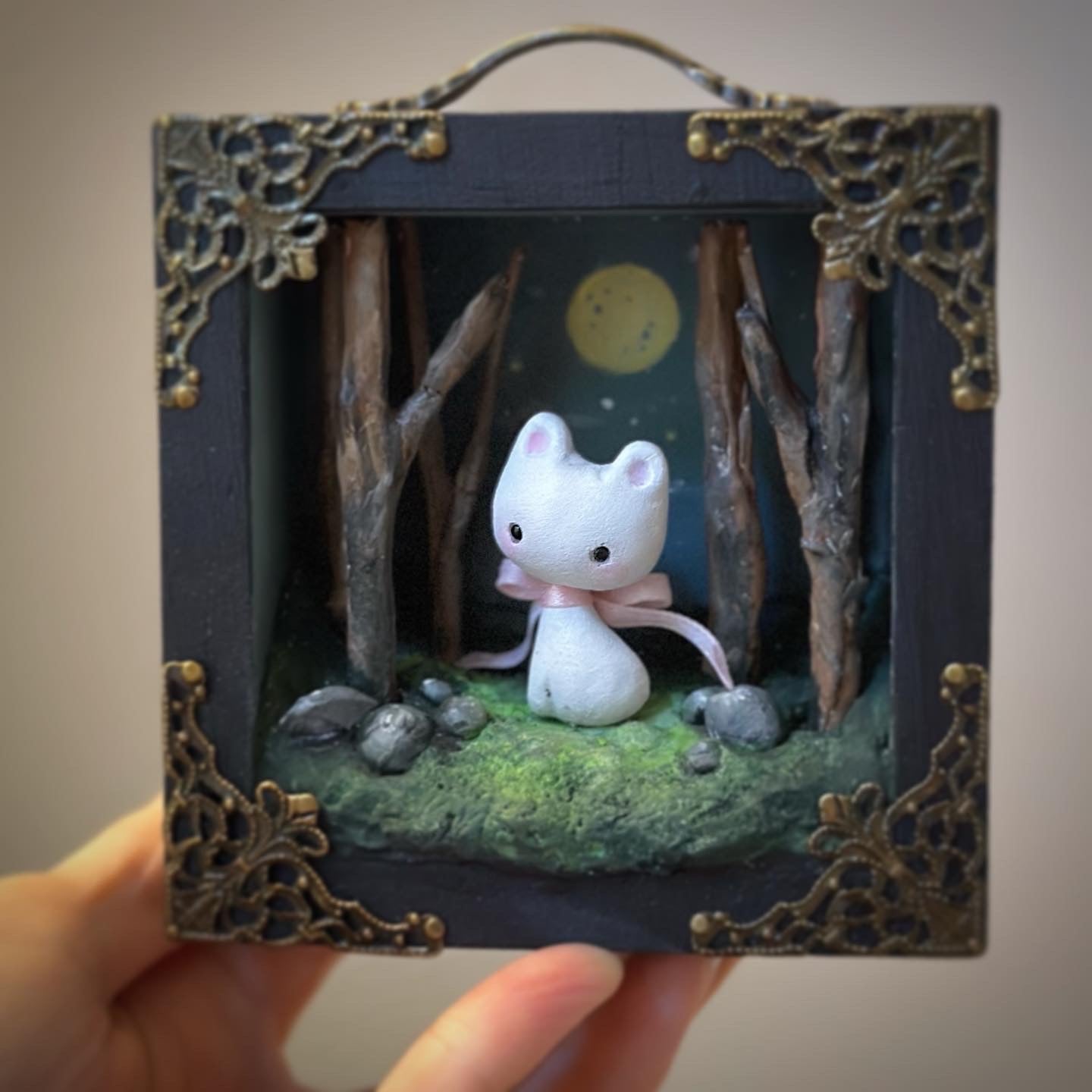 Ghost Kitten 4x4 story box