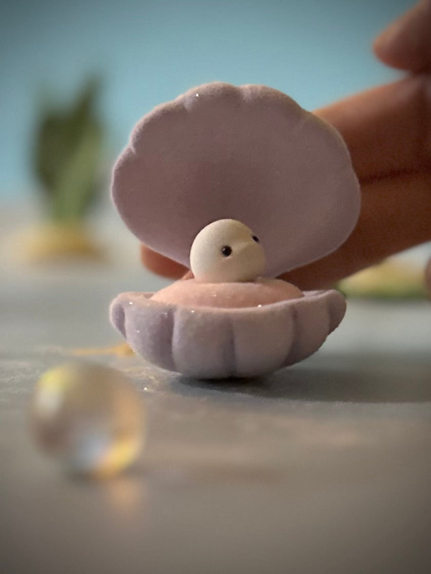 Preorder Sea Pea  2.5 inch Flocked movable Figurine