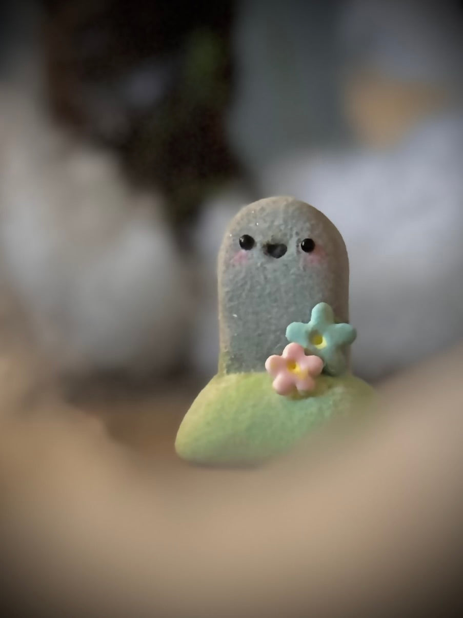 Tomby  2  inch flocked, clay figurine