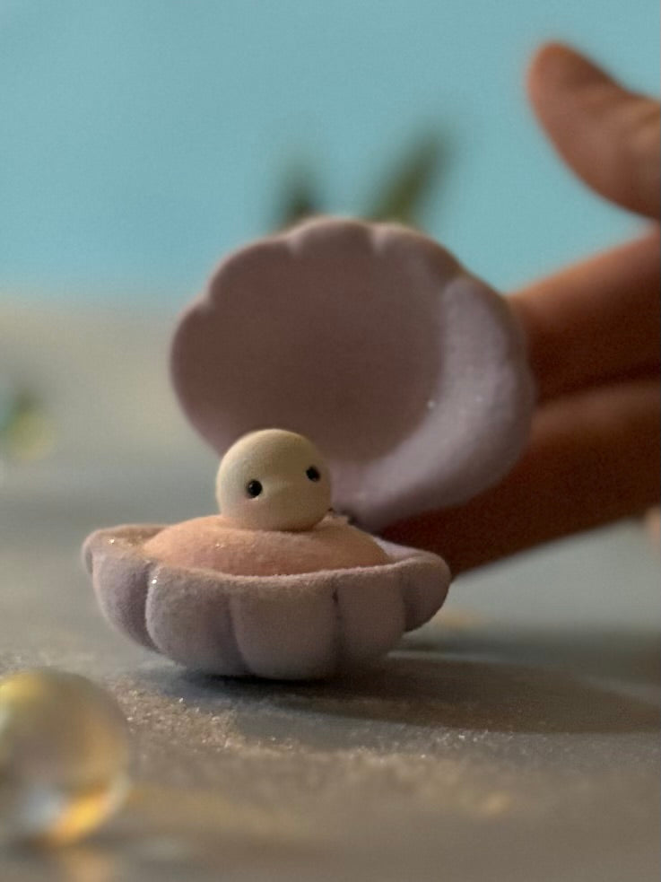 Preorder Sea Pea  2.5 inch Flocked movable Figurine
