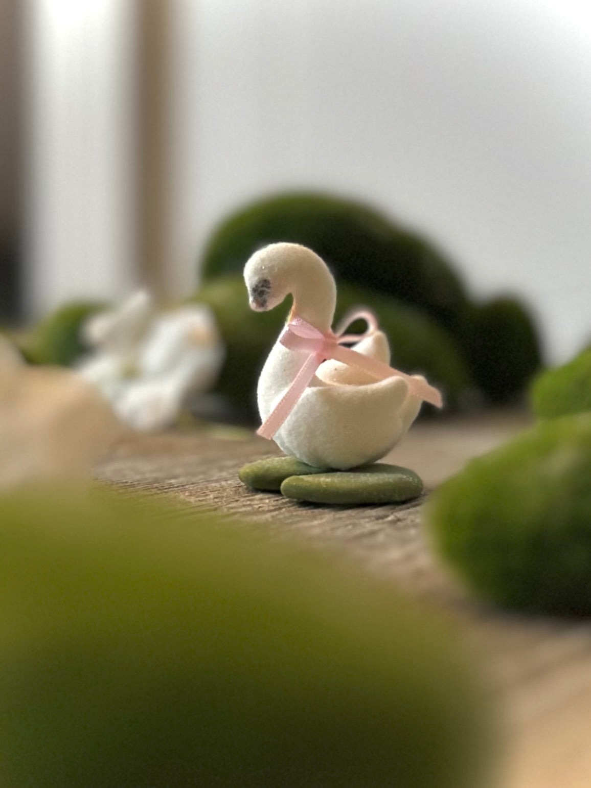 Preorder Spring Swan  1.75  inch Flocked Figurine