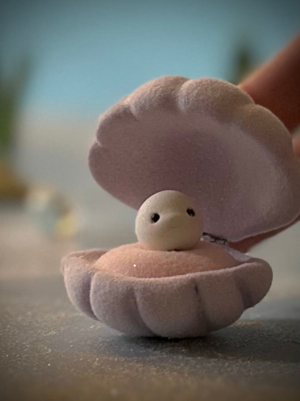 Preorder Sea Pea  2.5 inch Flocked movable Figurine
