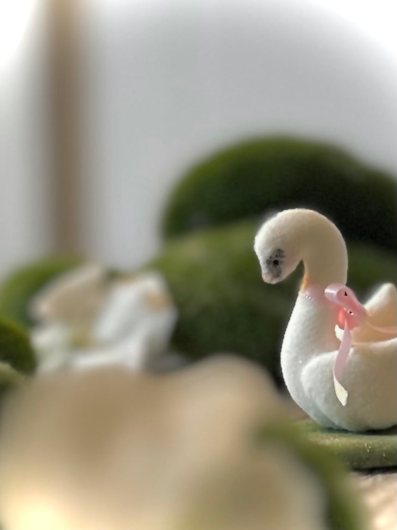 Preorder Spring Swan  1.75  inch Flocked Figurine