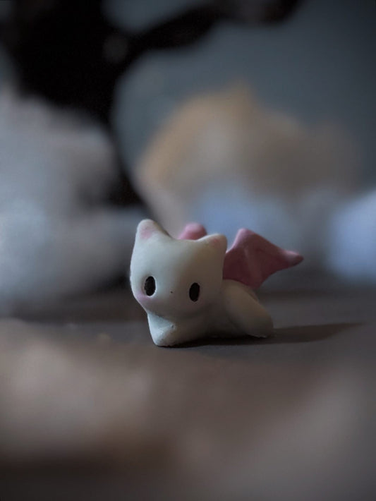 PREORDER White Bat Cat  2inch resin Art toy, Figurine