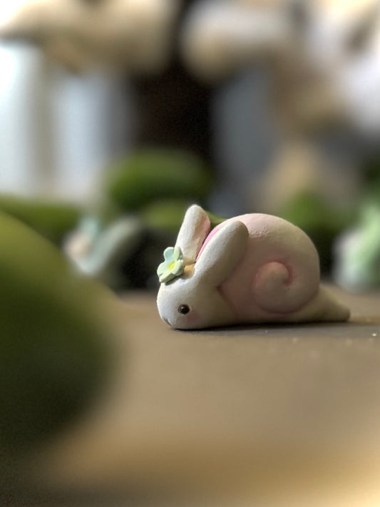 Preorder Pink Snabbit 1.5x 2inch  figurine, art toy