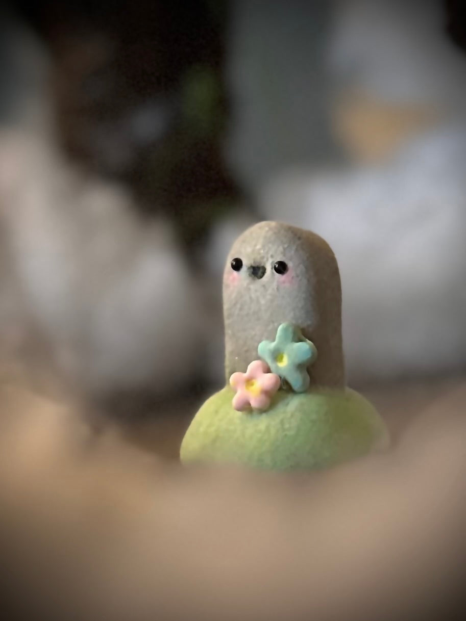 Tomby  2  inch flocked, clay figurine