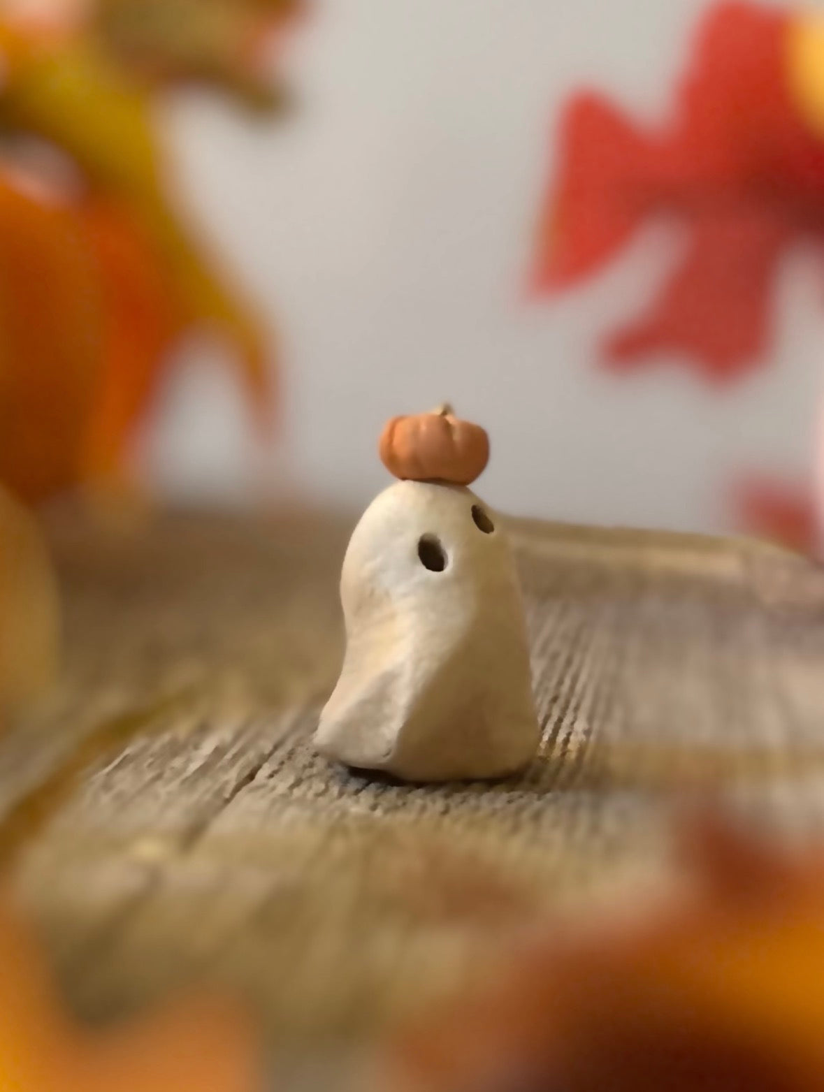 Tiny Punkin head Boo 1.5 clay figurine with wooden base. Not flocked