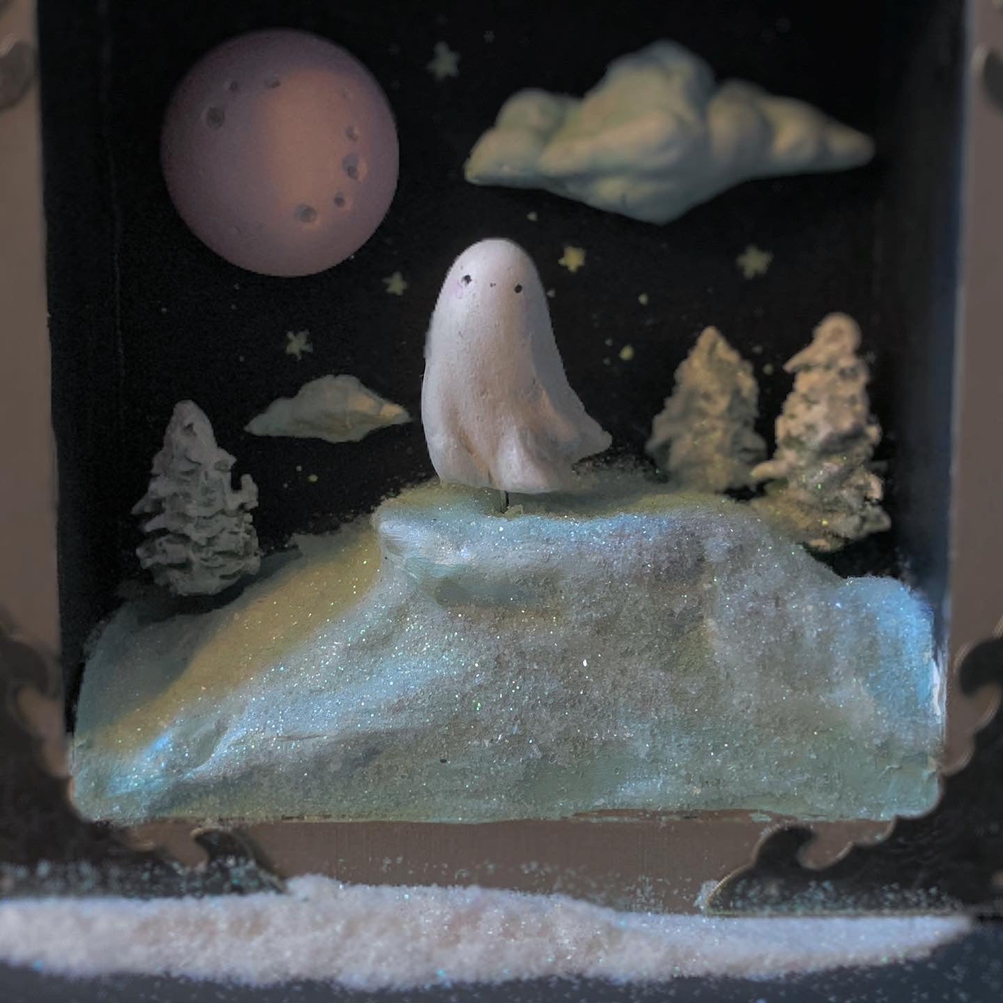 Quiet Keeper Ghost 5x5 inch Story Box