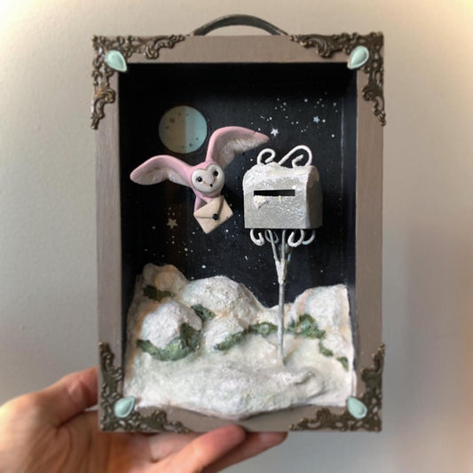 The messenger 7x5 Story Box
